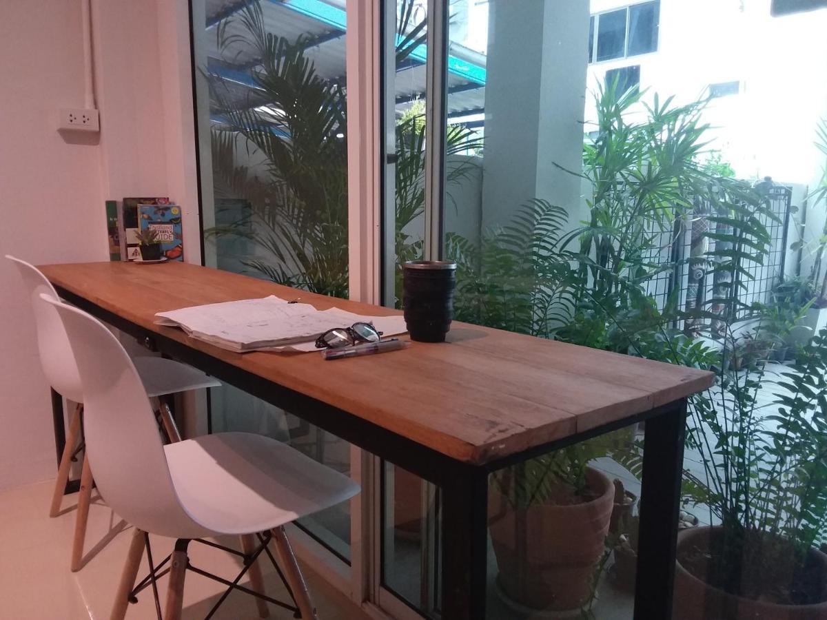 Bed and Breakfast Pingplalee Female House à Bangkok Extérieur photo